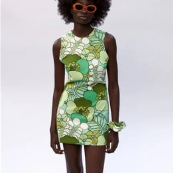 Zara | Dresses | Zara Printed Green Dress With Scrunchie | Poshmark